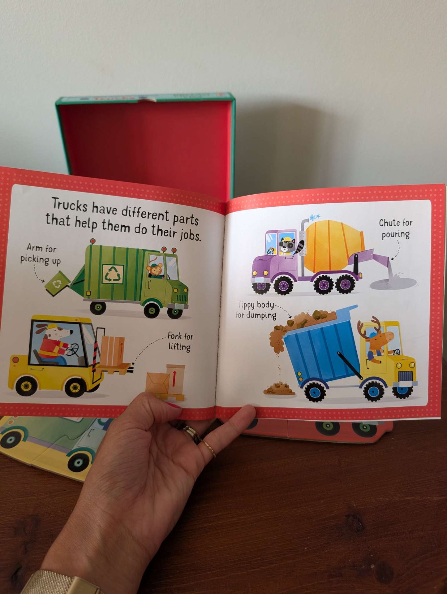 usborne trucks puzzle and book