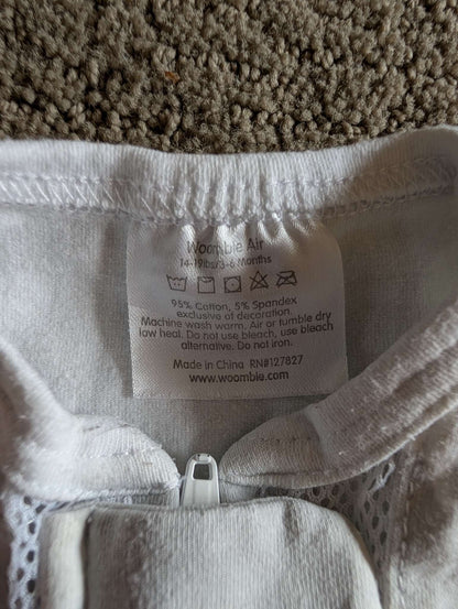Woombie swaddle , 0-6 Months (Small)