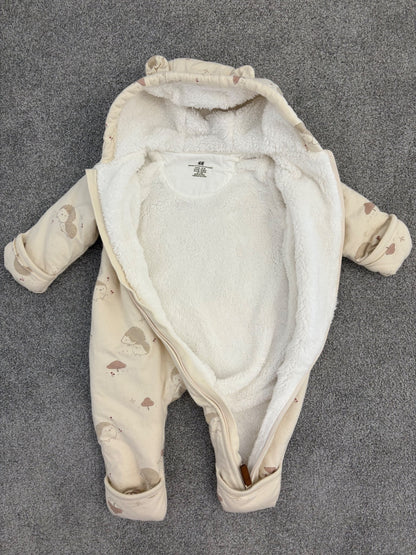 H&M Padded Baby Bunting, Hedgehog Print, 2-4 months, Kids 3 Month (0-3M)