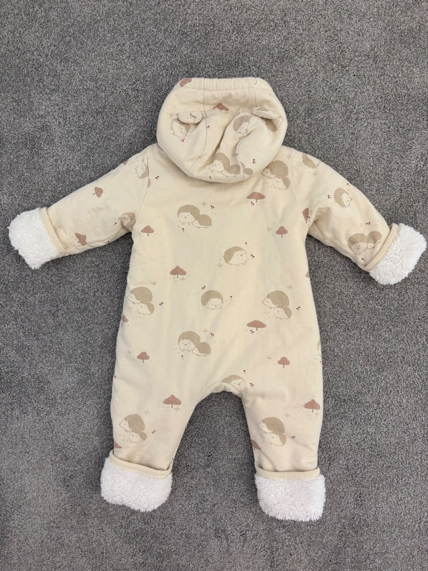H&M Padded Baby Bunting, Hedgehog Print, 2-4 months, Kids 3 Month (0-3M)