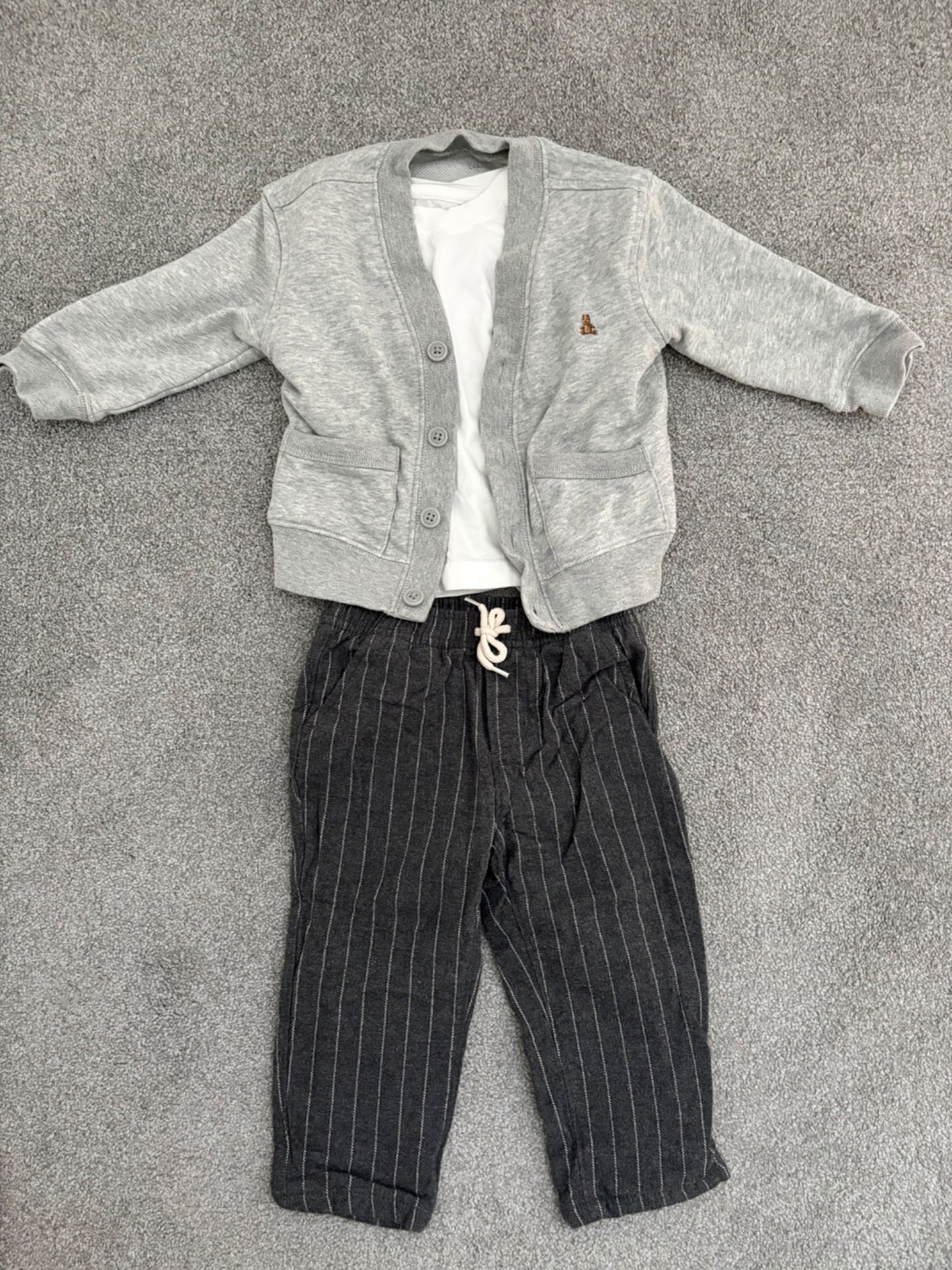 Gap Baby 3-Piece Outfit Set, Heather Light Grey, 18-24 months, Kids 24 Month (18-24M)