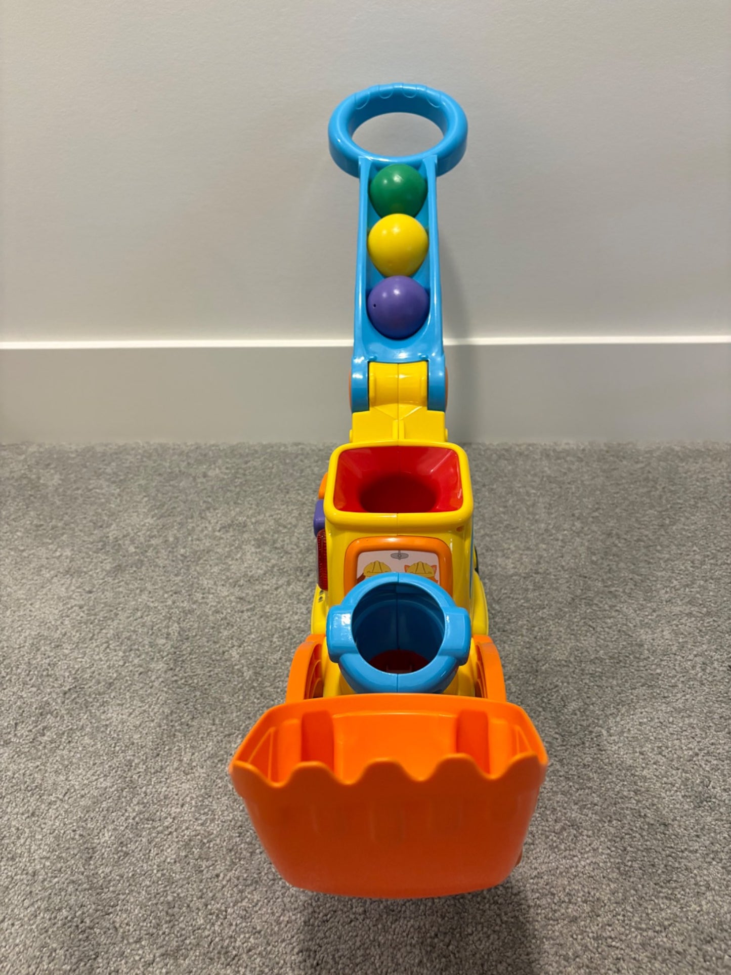 VTech Pop-a-Balls Push & Pop Bulldozer, English Version, 1-3 years