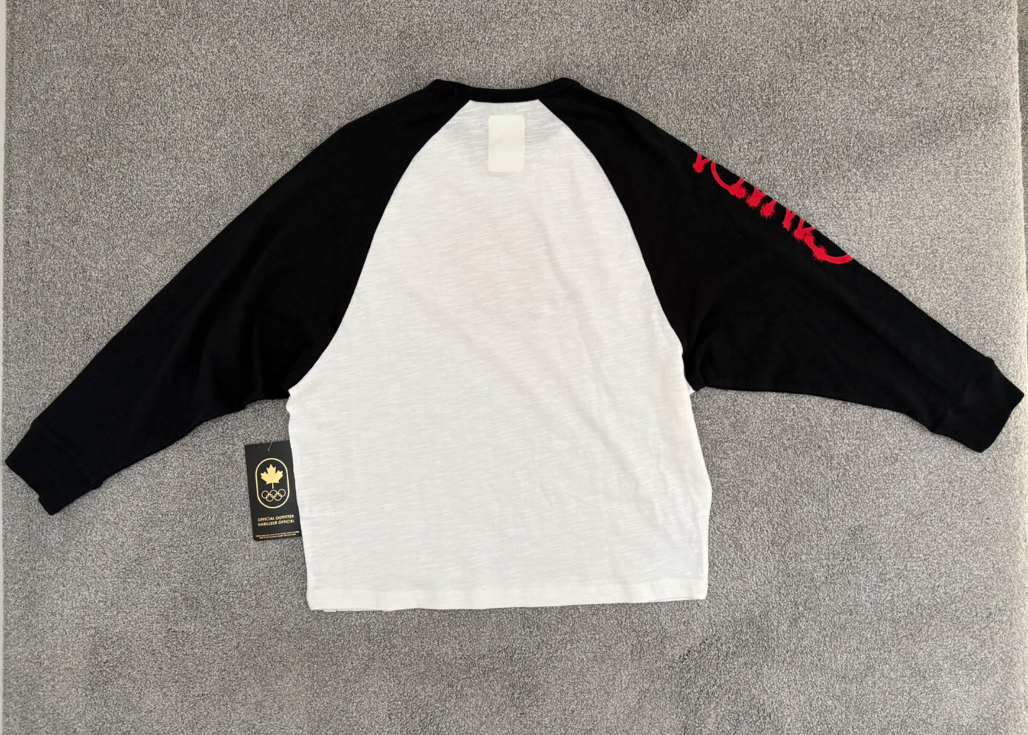 Hudson’s Bay 2020 Tokyo Summer Olympics Girls Long Sleeve Shirt, Size 10/12, NWT, Kids 12