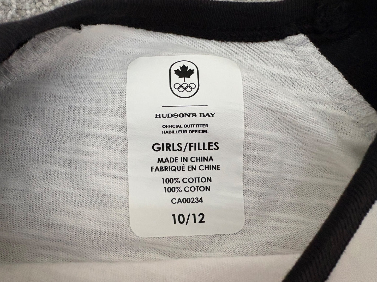 Hudson’s Bay 2020 Tokyo Summer Olympics Girls Long Sleeve Shirt, Size 10/12, NWT, Kids 12