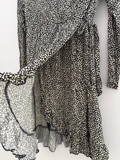 H&M MAMA Long-Sleeve Wrap Dress, Black/Floral, Size M, NWOT, Maternity M (8-10)