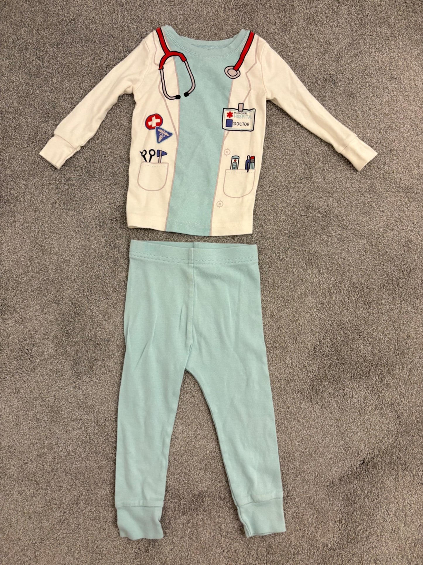 Old Navy Unisex Doctor Costume Pajama Set for Toddler, 18-24 months, Kids 24 Month (18-24M)