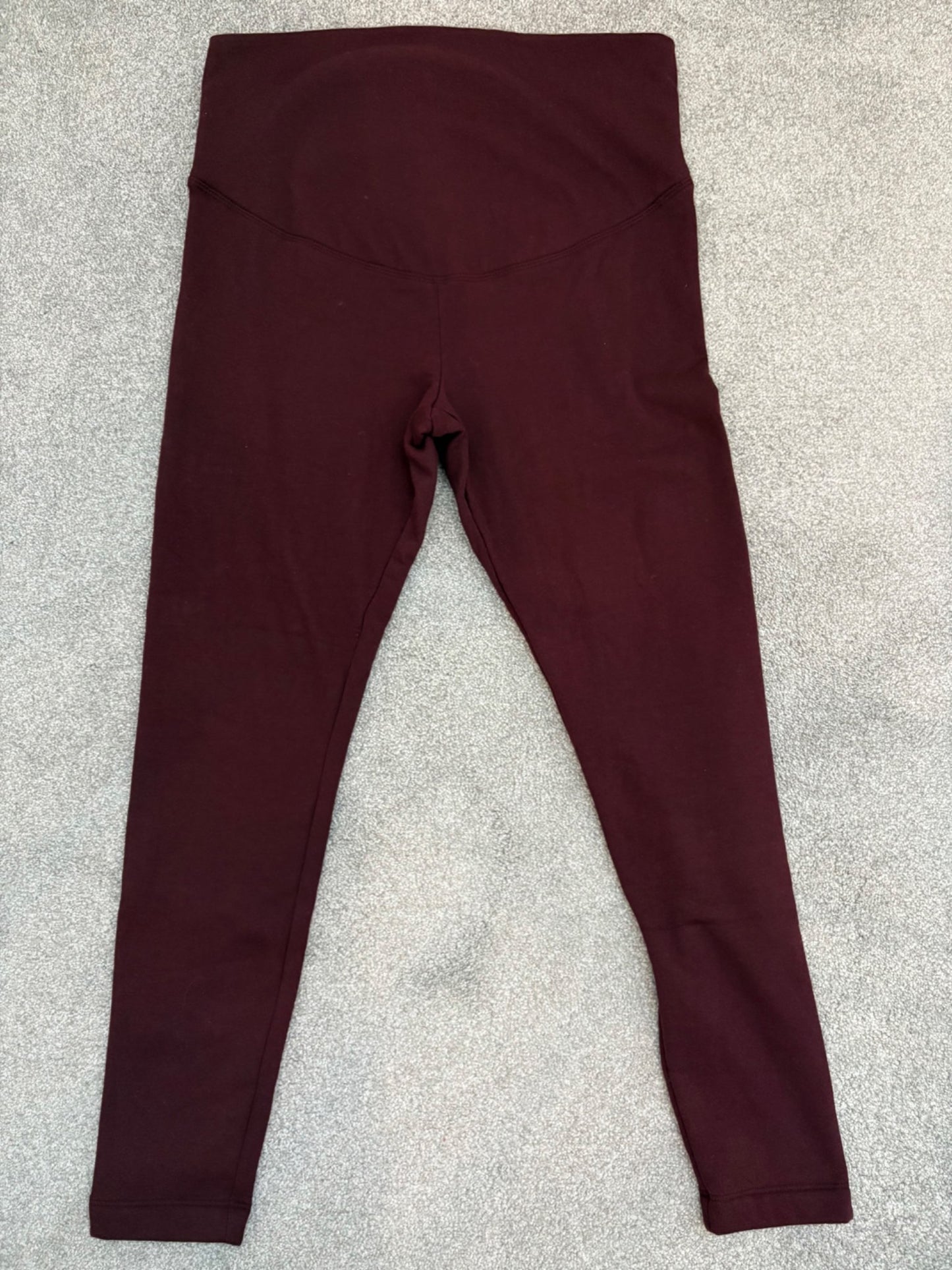 Old Navy Maternity Full Panel Fleece-Lined Leggings, Raisin Arizona, Size M, Maternity M (8-10)