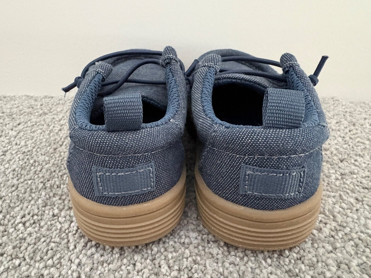 Baby Gap Chambray Moc Sneakers, Size 6, Shoes 6 (Walkers:12-24 mth)