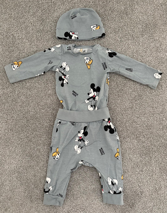 H&M 3-Piece Disney Graphic Print Set, Blue, 2-4 months, Kids 3 Month (0-3M)
