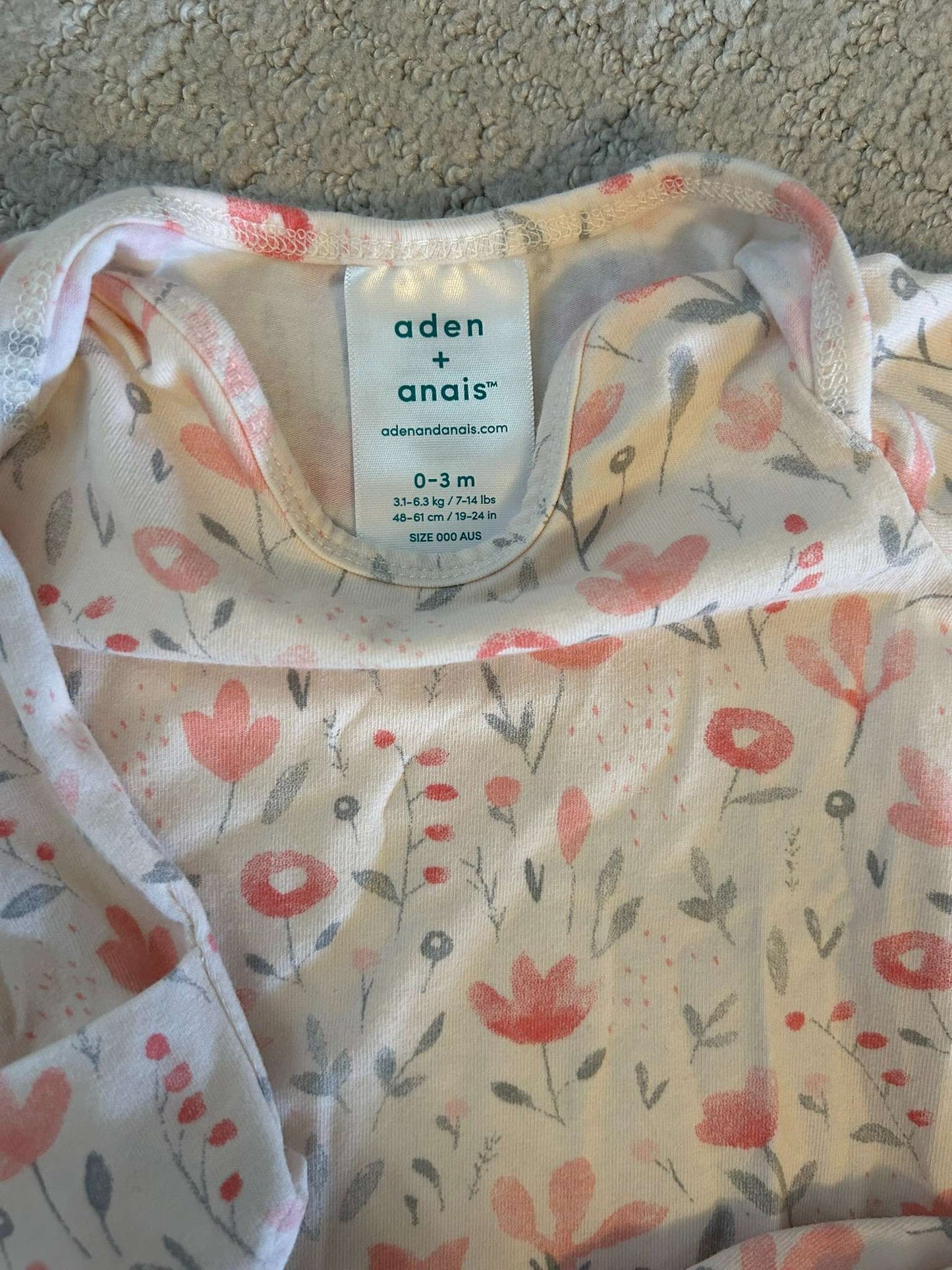 Aden and Anais 0-3M Baby Girl Knotted Gown Set (Reg. $44.99), Kids 3 Month (0-3M)