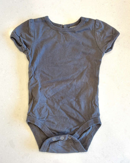 PL Baby Short Sleeve Onesie, 12m, Kids 12 Month (9-12M)