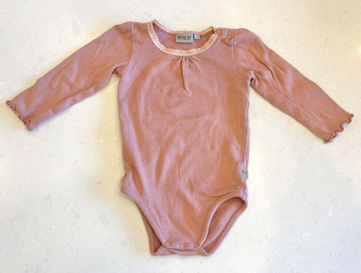 Wheat Pink Long Sleeve Onesie, 9m, Kids 9 Month (6-9M)