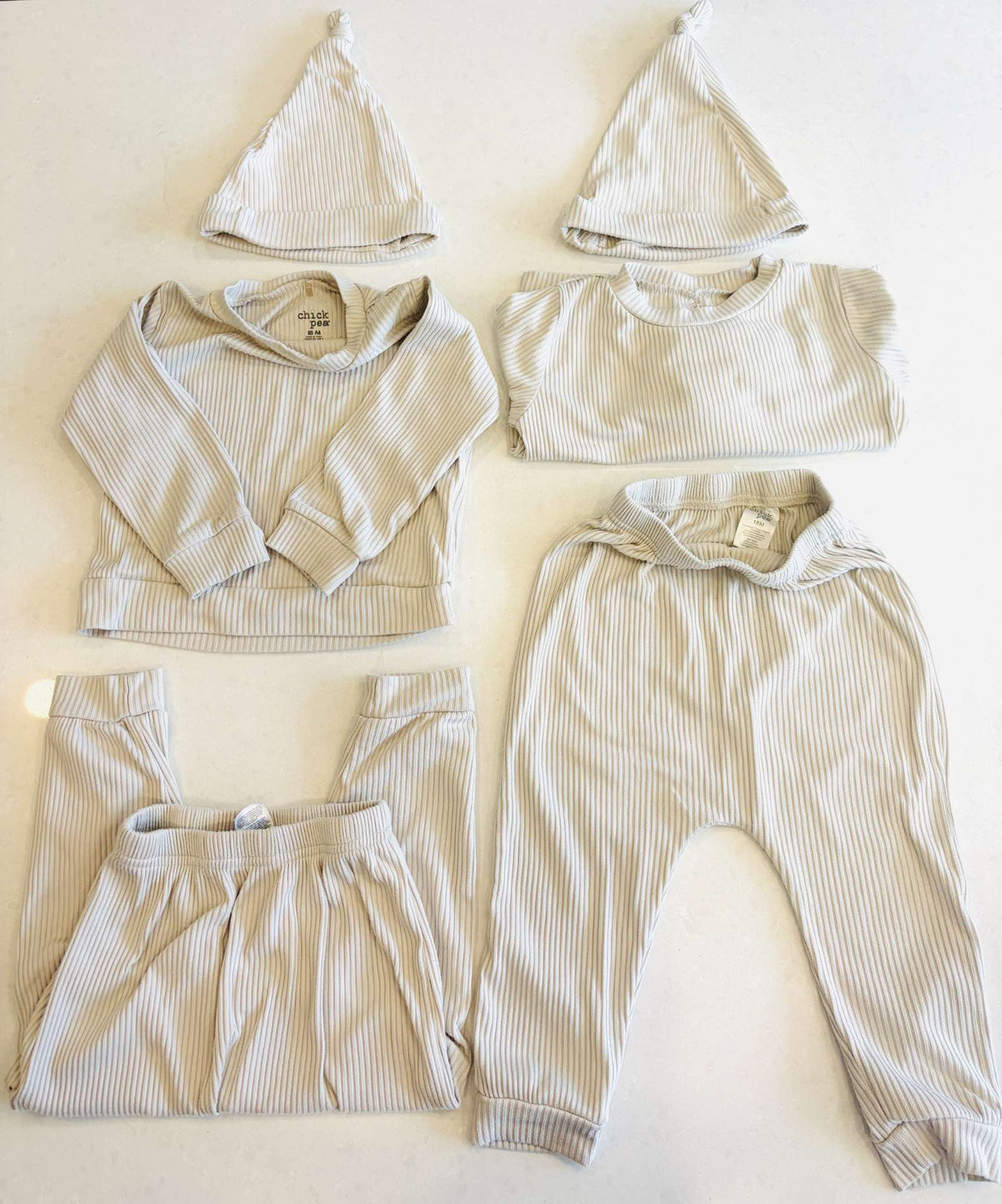Twin Baby Clothes Bundle 0-18m/ 2-3T EUC, Gender Neutral, Kids 6 Month (3-6M)