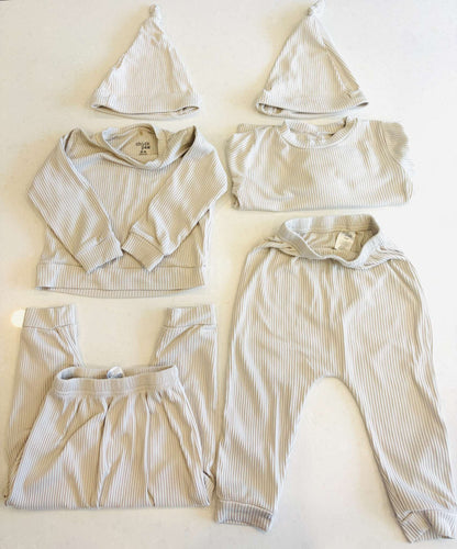 Twin Baby Clothes Bundle 0-18m/ 2-3T EUC, Gender Neutral, Kids 6 Month (3-6M)