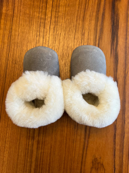 Heyfolks Warm Shoe Size 2, Shoes 2 (Baby: 0-12 mth)