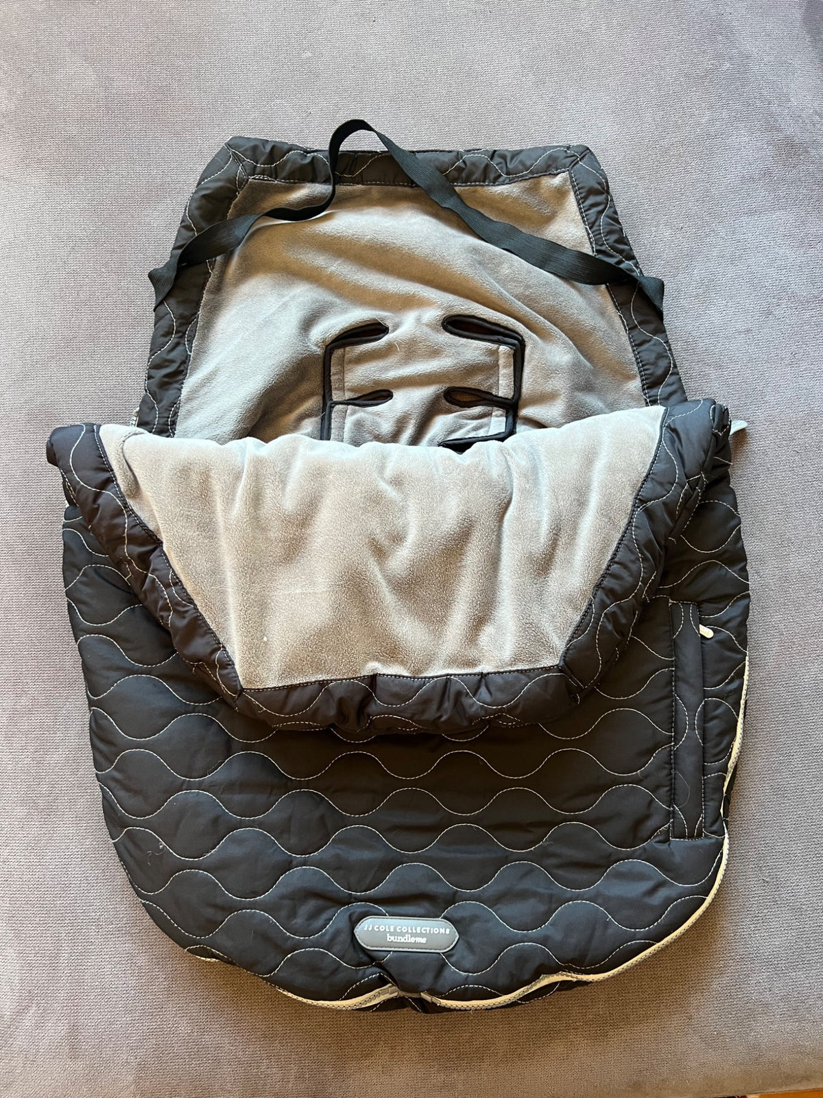 JJ Cole Bundle Me Stroller Bunting Bag - Retail $70