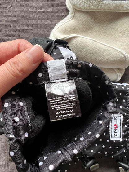 Stonz Booties and Fleece Liners - Size Large, Shoes 5 (Walkers:12-24 mth)