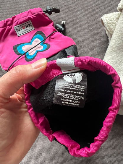Stonz Booties and Fleece Liner - Size Medium, Shoes 4 (Baby: 0-12 mth)