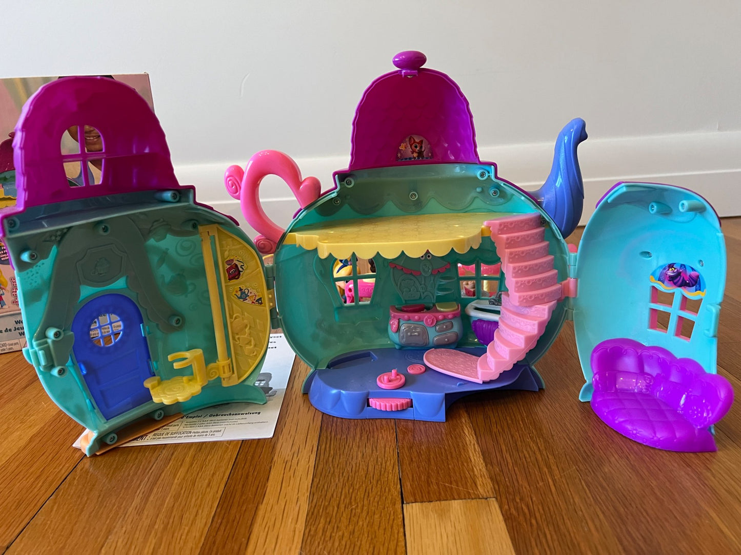 Alice’s Wonderland Bakery Playset Retail $45