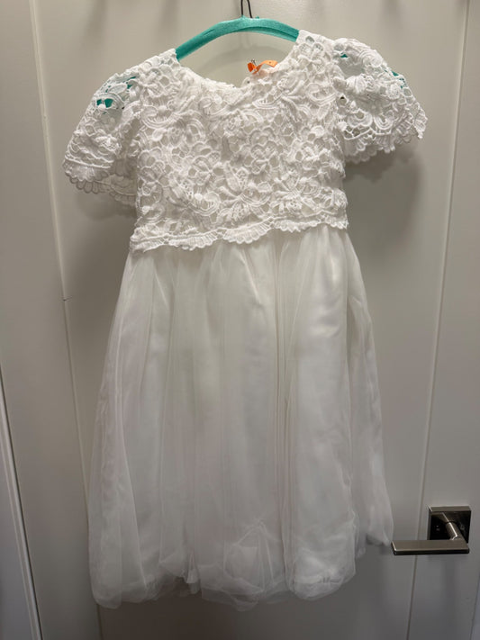 Lace & tulle ivory dress with bow size 5 , Kids 5/5T
