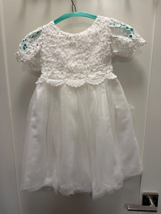 Ivory lace & tulle with bow dress size 3 , Kids 3T