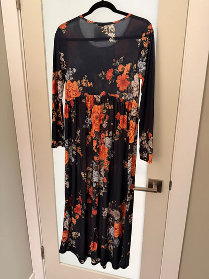 Bump friendly floral dress NWT , Maternity S (4-6)