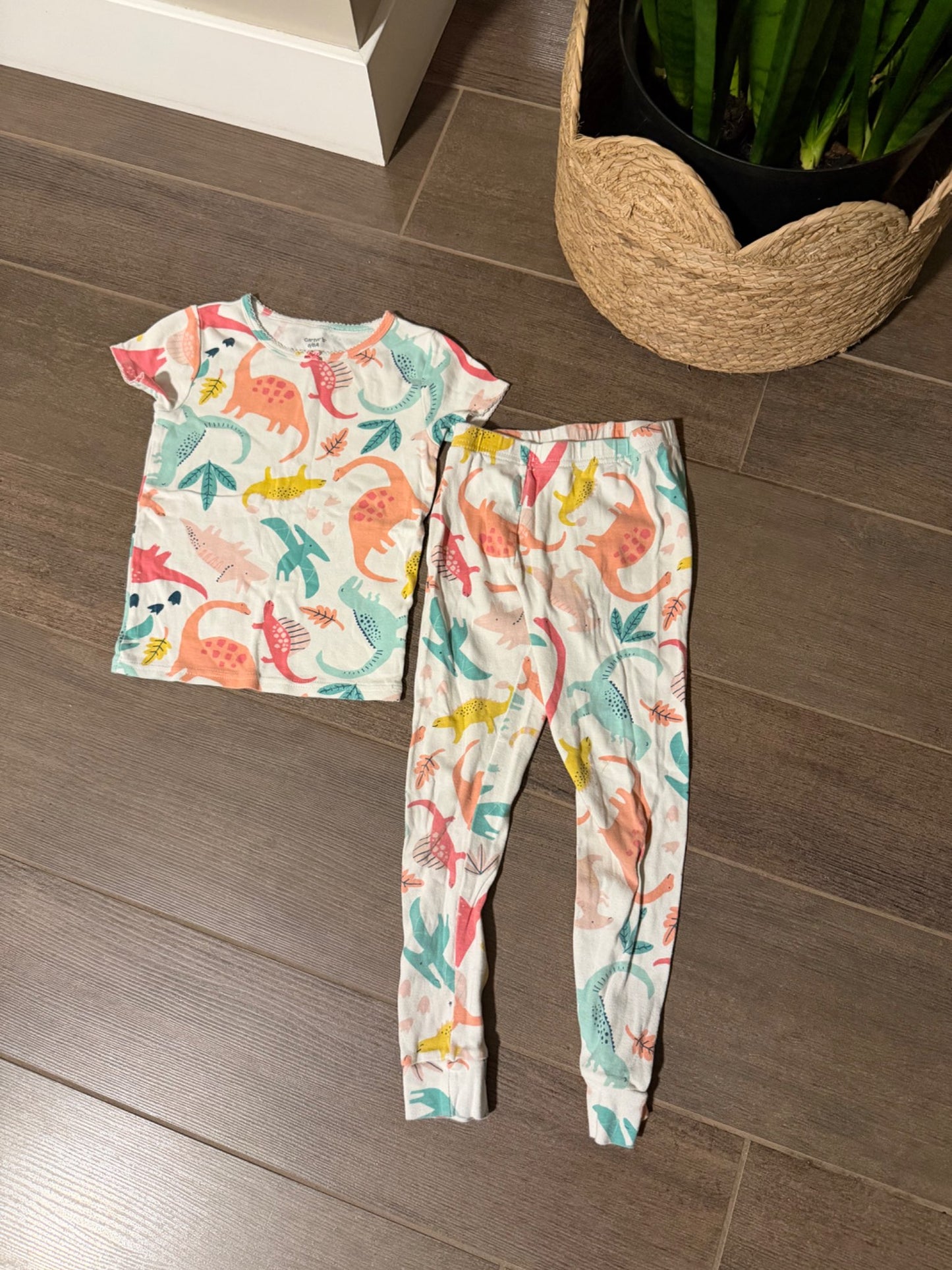 Carters dinosaur pajamas 6, Kids 6/6X