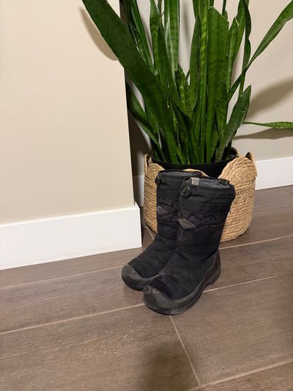Kuoma winter boots size 1 , Shoes 1 (Kids:4-8yr)