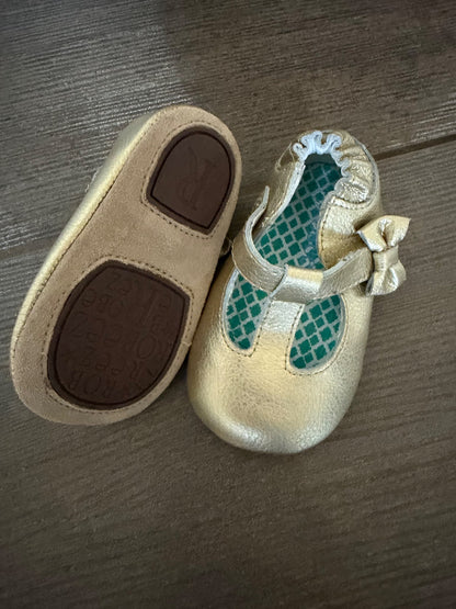 Roobez gold shoes size 2 , Shoes 2 (Baby: 0-12 mth)
