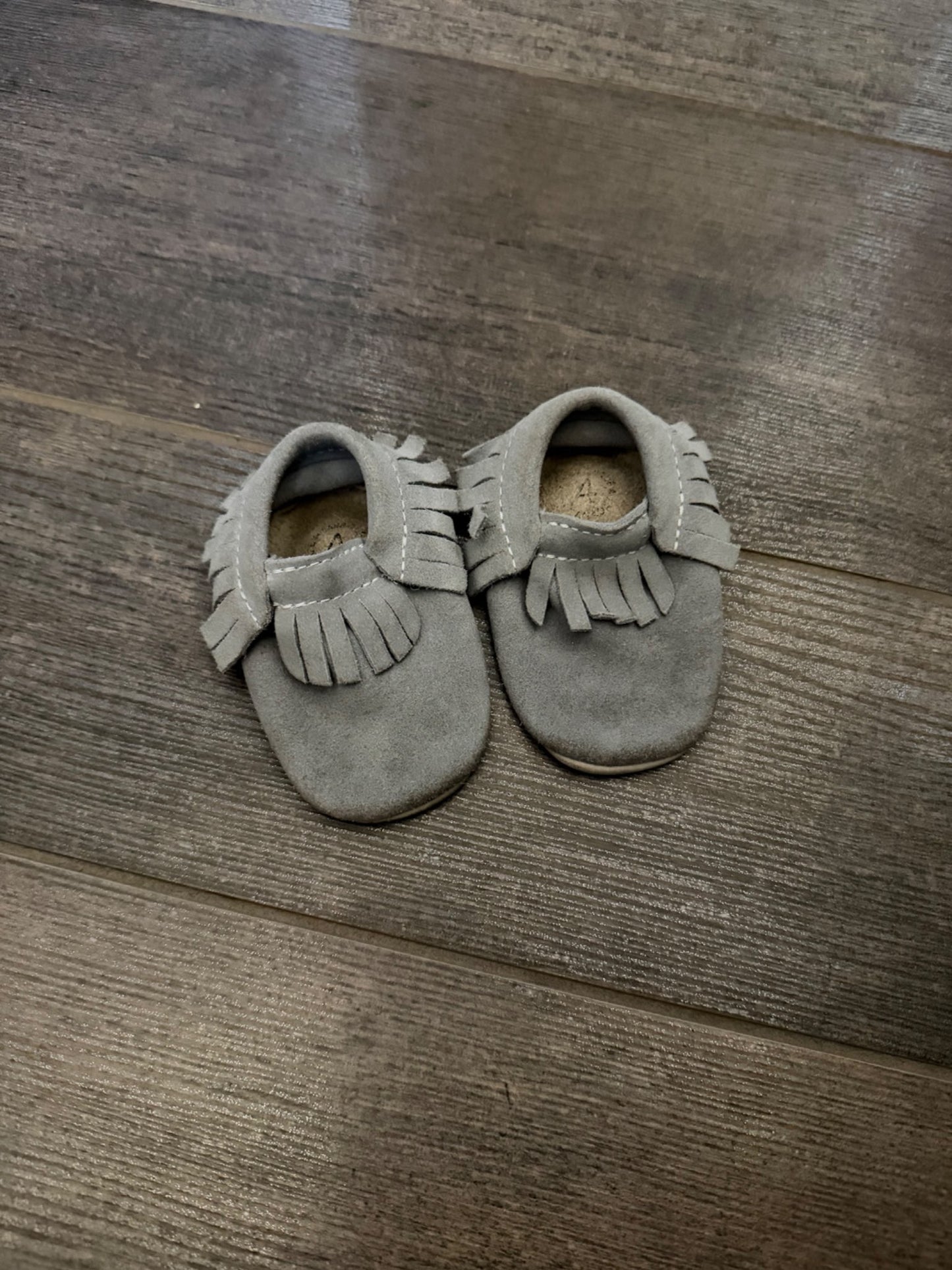 Moccasin shoes size 4 , Shoes 4 (Baby: 0-12 mth)