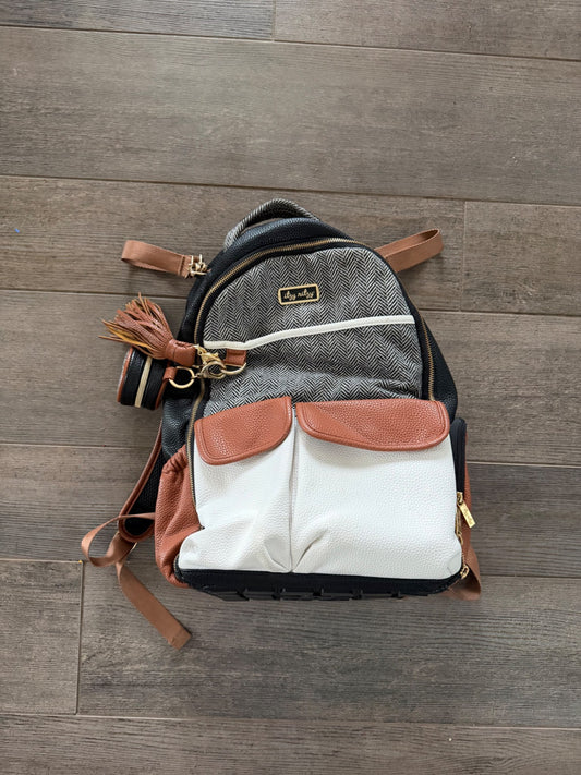 Itzy Ritzy Boss Diaper Bag