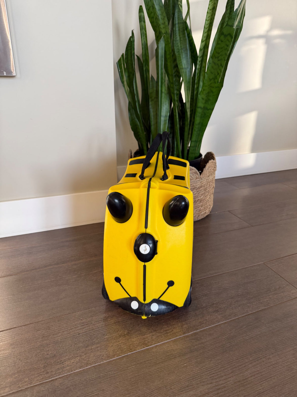 Trunkie Bumblebee