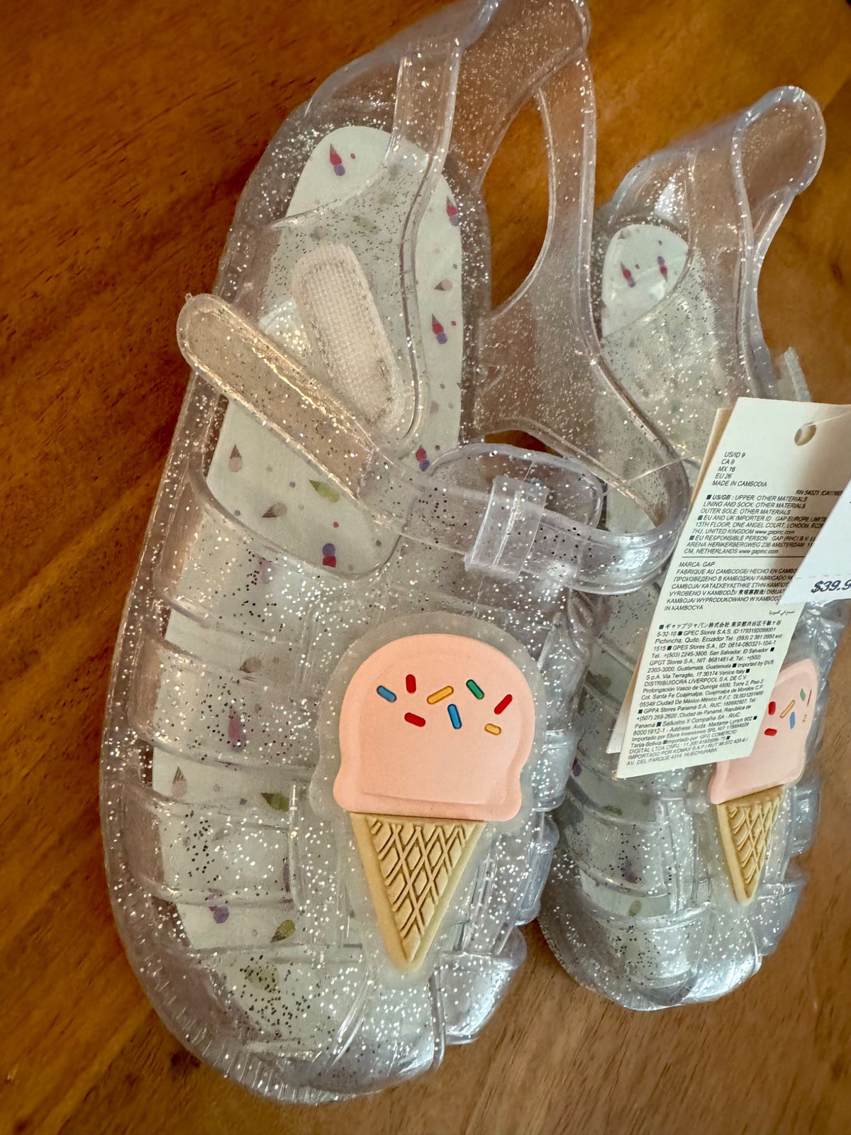 Girl’s Sandals Size 9T