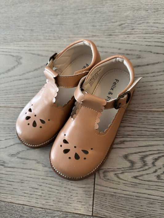 Girl’s Mary Jane Shoes - 9T