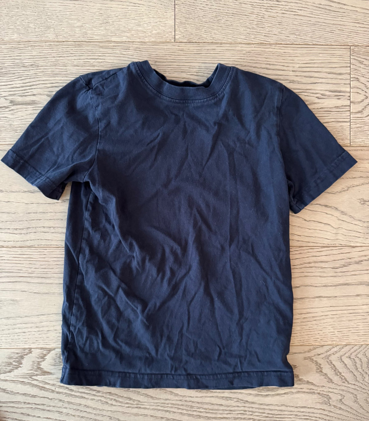 2 plain t-shirts , Kids 6/6X