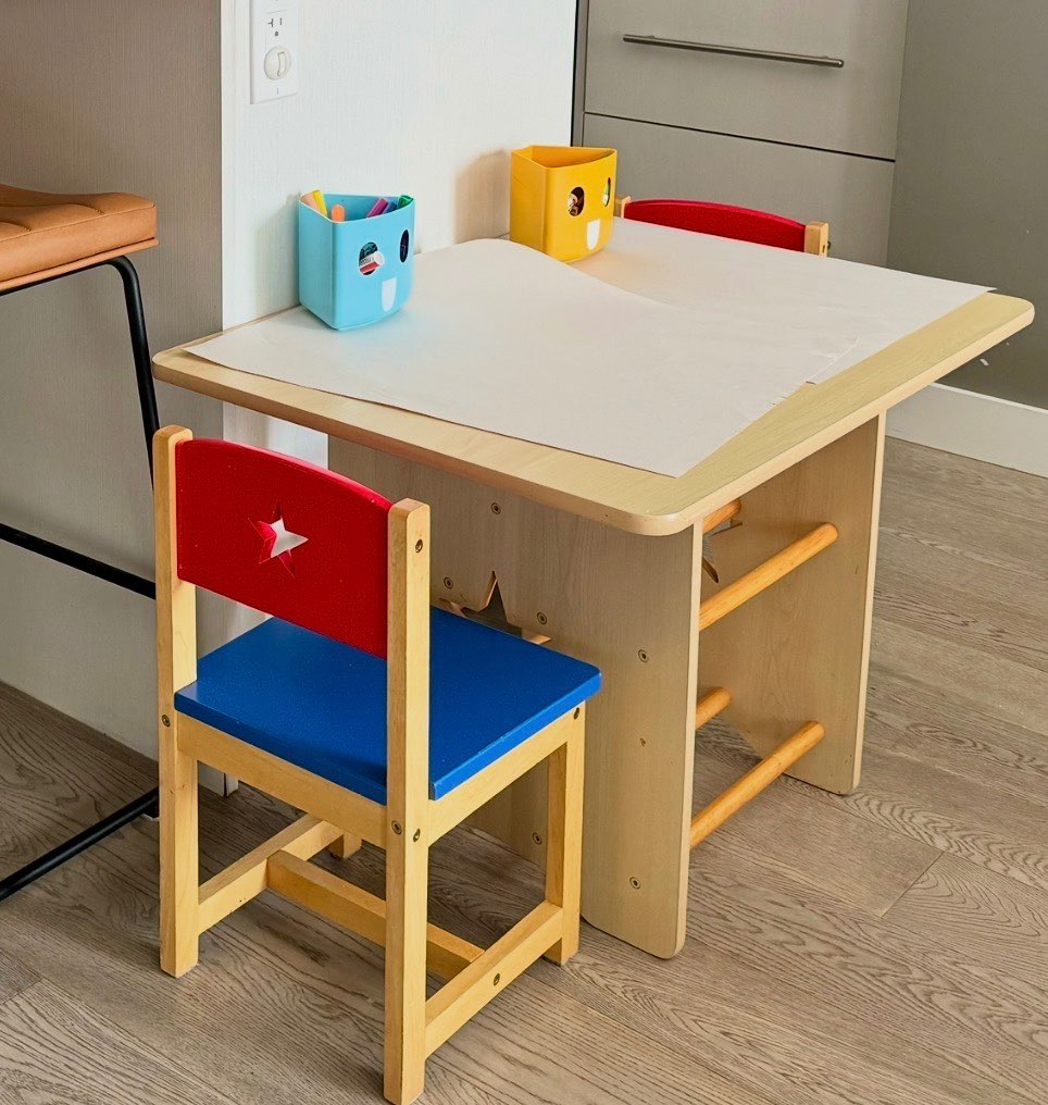 Kids’ Table and Chairs