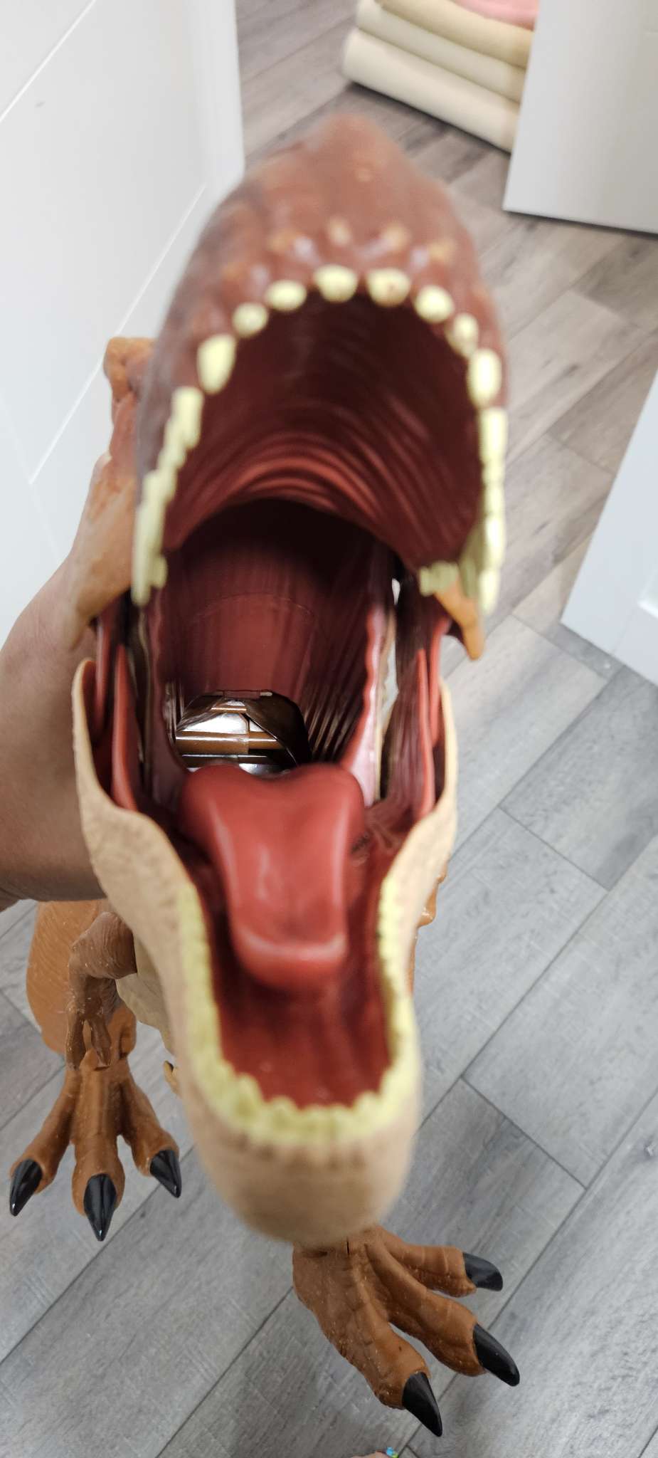 Jurassic World Super Colossal Tyrannosaurus Rex T-Rex Mattel HUGE