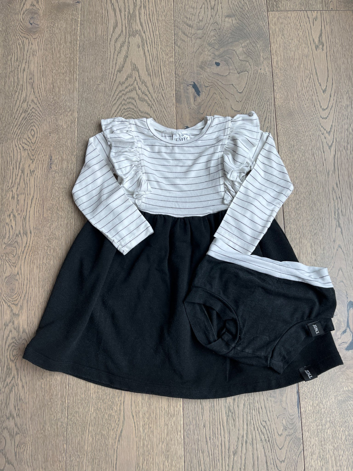 Today’s Modern Bebe Dress, Kids 3T