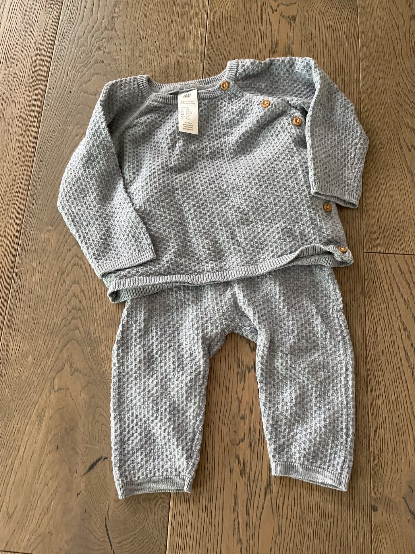 H and M knit set, Kids 6 Month (3-6M)