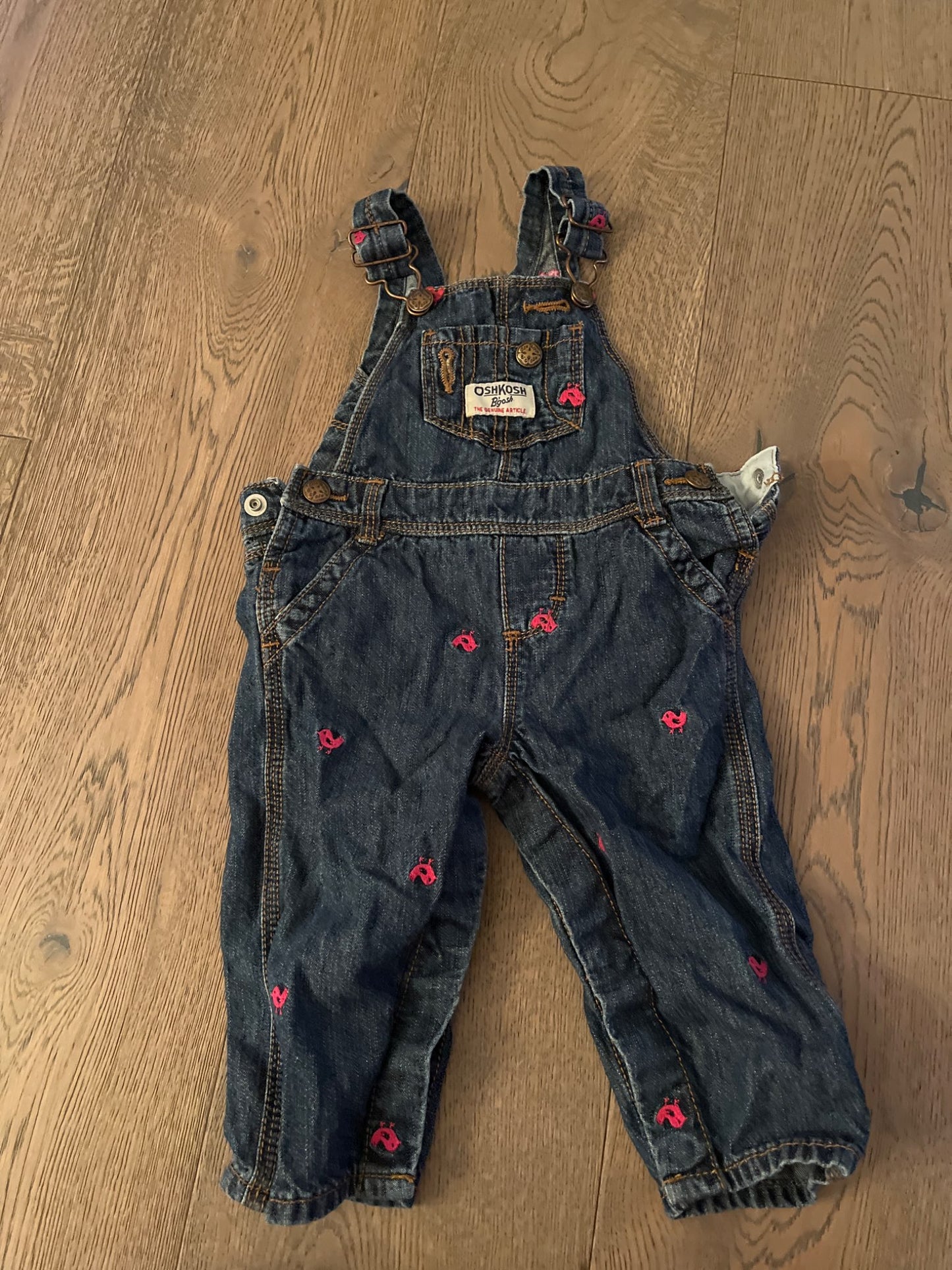 Osh kosh jean overalls with dove detail, Kids 9 Month (6-9M)