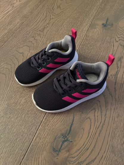 Toddler girls adidas runners, Shoes 5 (Walkers:12-24 mth)