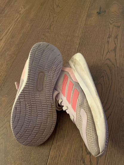 Adidas Runners , Shoes 13 (Kids:4-8yr)