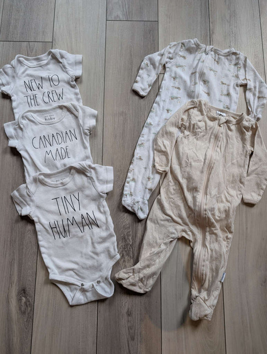 3-6 Month Gender Neutral Basics Set, Kids 6 Month (3-6M)