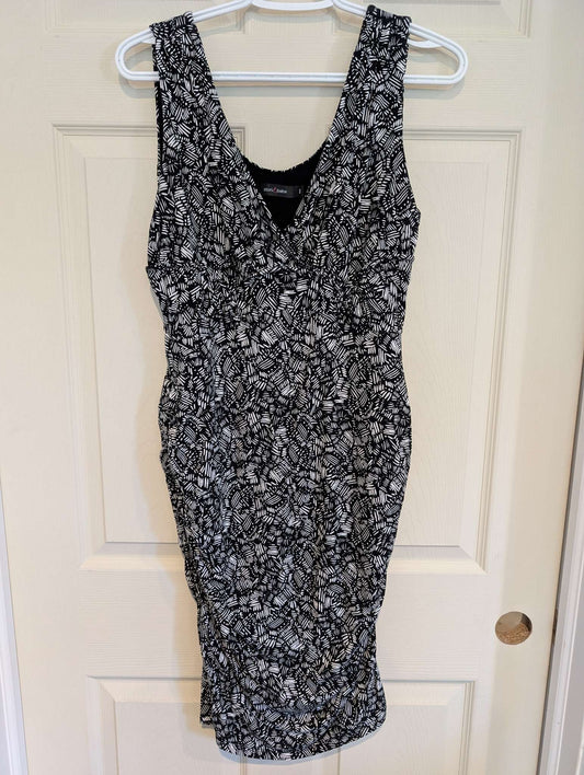 Medium Stork & Babe Black and White Patterned Maternity Dress, Maternity M (8-10)
