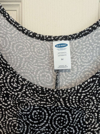 Medium Old Navy Black and White Patterned Maternity Dress, Maternity M (8-10)