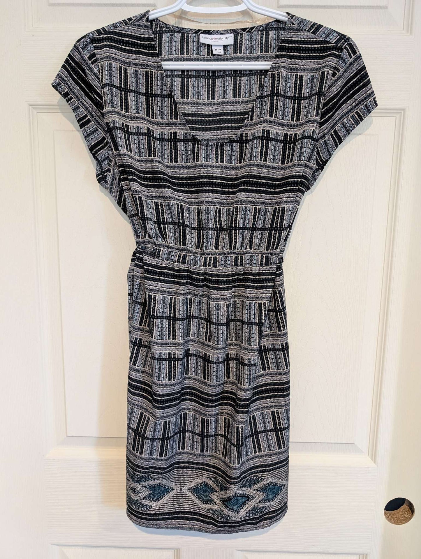 Medium Liz Lange Maternity Short-Sleeve Blouse, Maternity M (8-10)