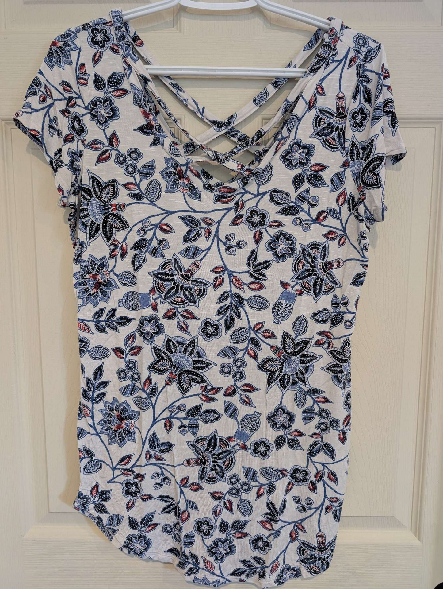 Medium Casual Short-Sleeved Maternity Tops Lot - 4 Total, Maternity M (8-10)