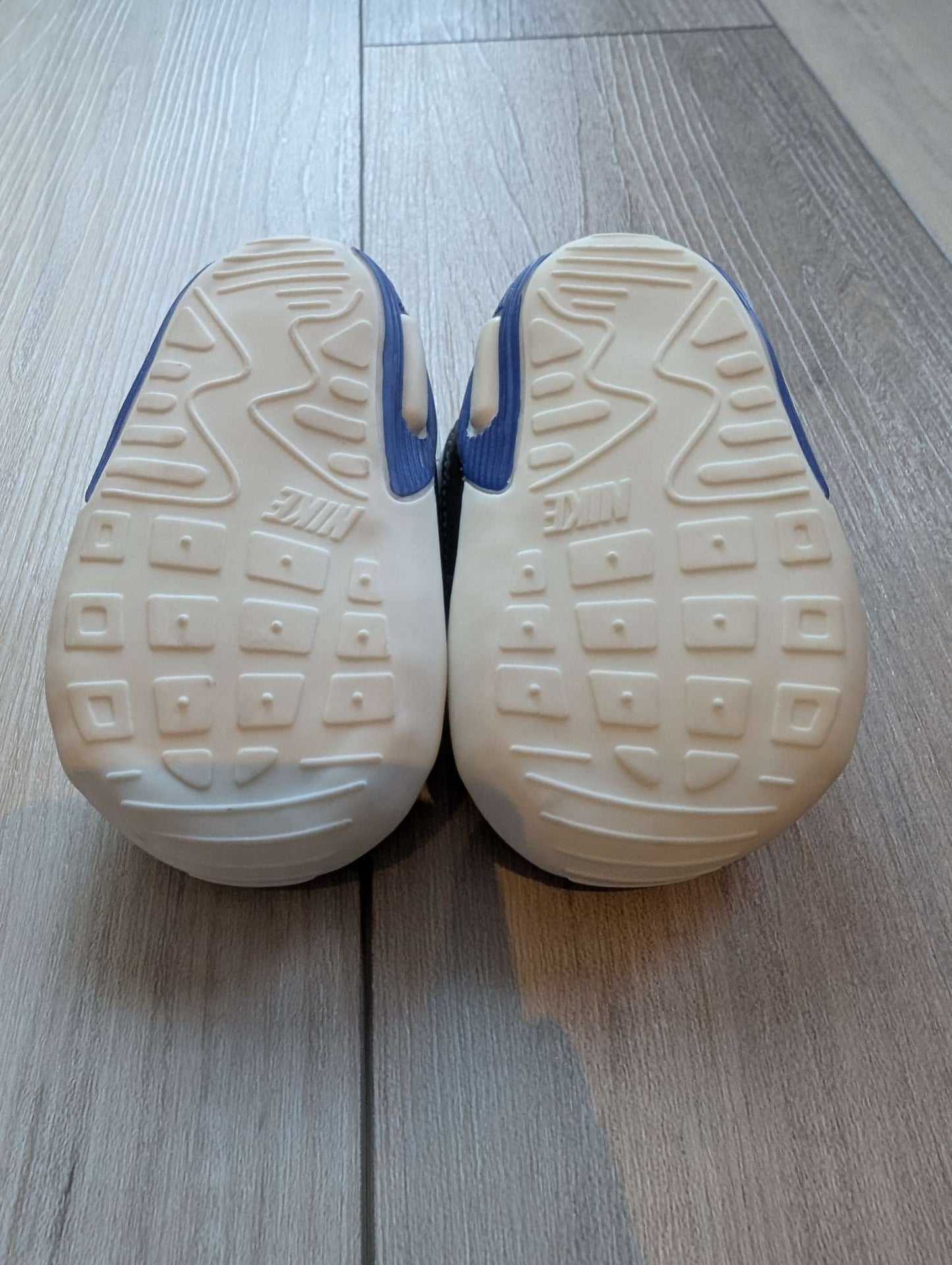Nike Infant Shoes Size 1, Shoes 1 (Baby: 0-12 mth)