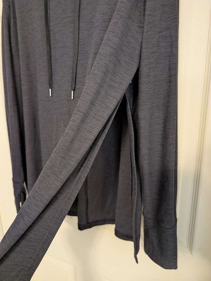 Medium Nursing Sweater, Maternity M (8-10)