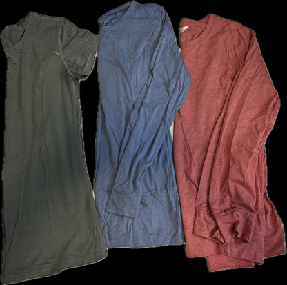 Bundle of 3 Cadenshae nursing tops size medium, Maternity M (8-10)